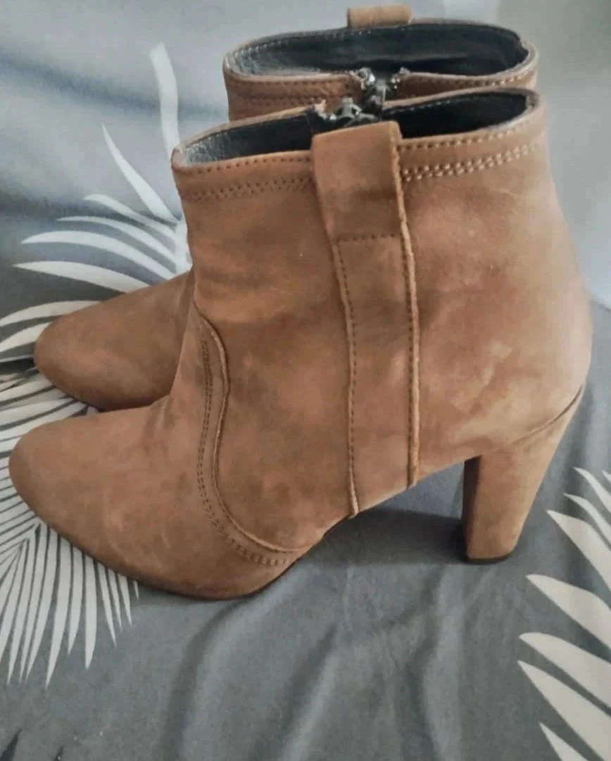 Bottines marrons, cuir, talons 10cm, Mms,P39